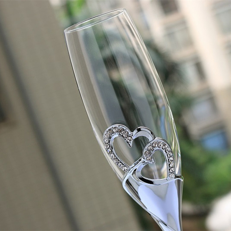 200 مللي كؤوس مشروبات حمراء كر - مراجعة Champagne Flute Pair وسعره