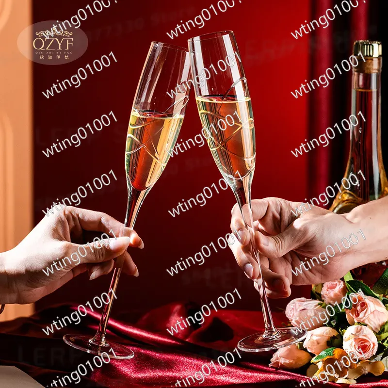 زوج من كؤوس الشمبانيا الكريستا - مراجعة Champagne Flute Pair وسعره