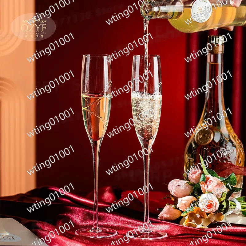 زوج من كؤوس الشمبانيا الكريستا - مراجعة Champagne Flute Pair وسعره