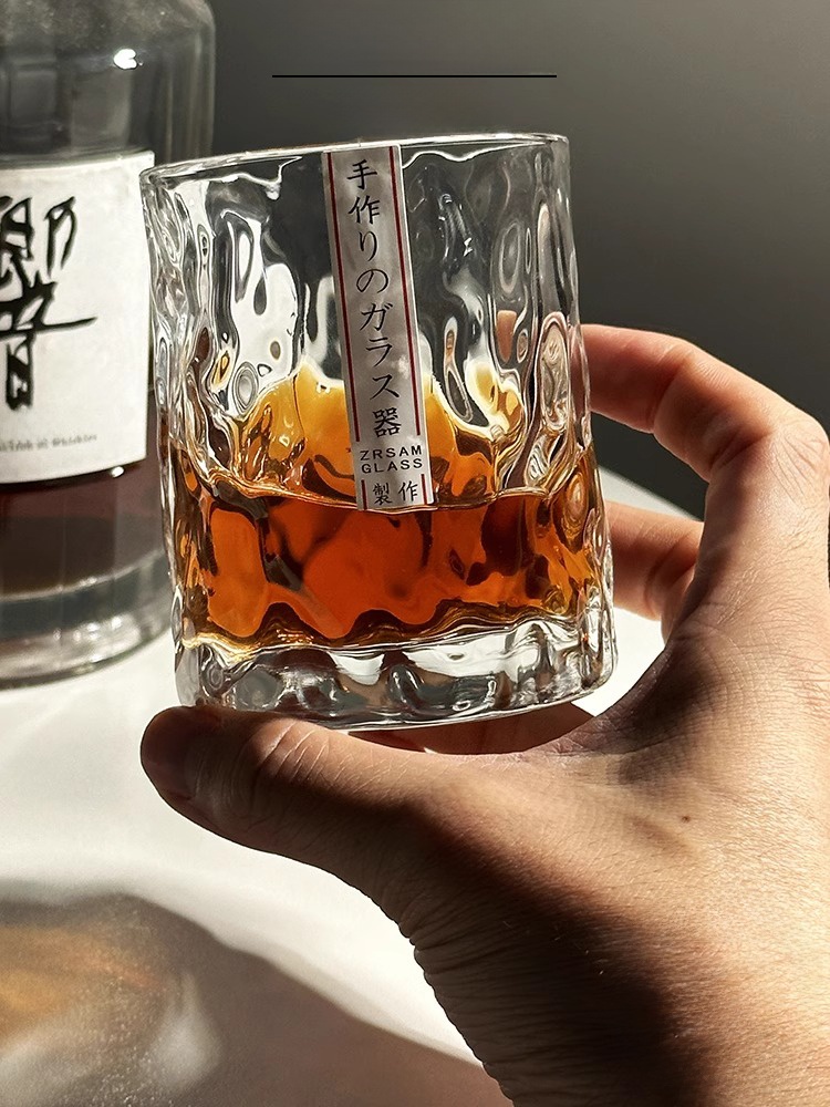 كوب زجاجي فيتنامي يدوي الصنع ب - مراجعة Wine In Beer Glass وسعره